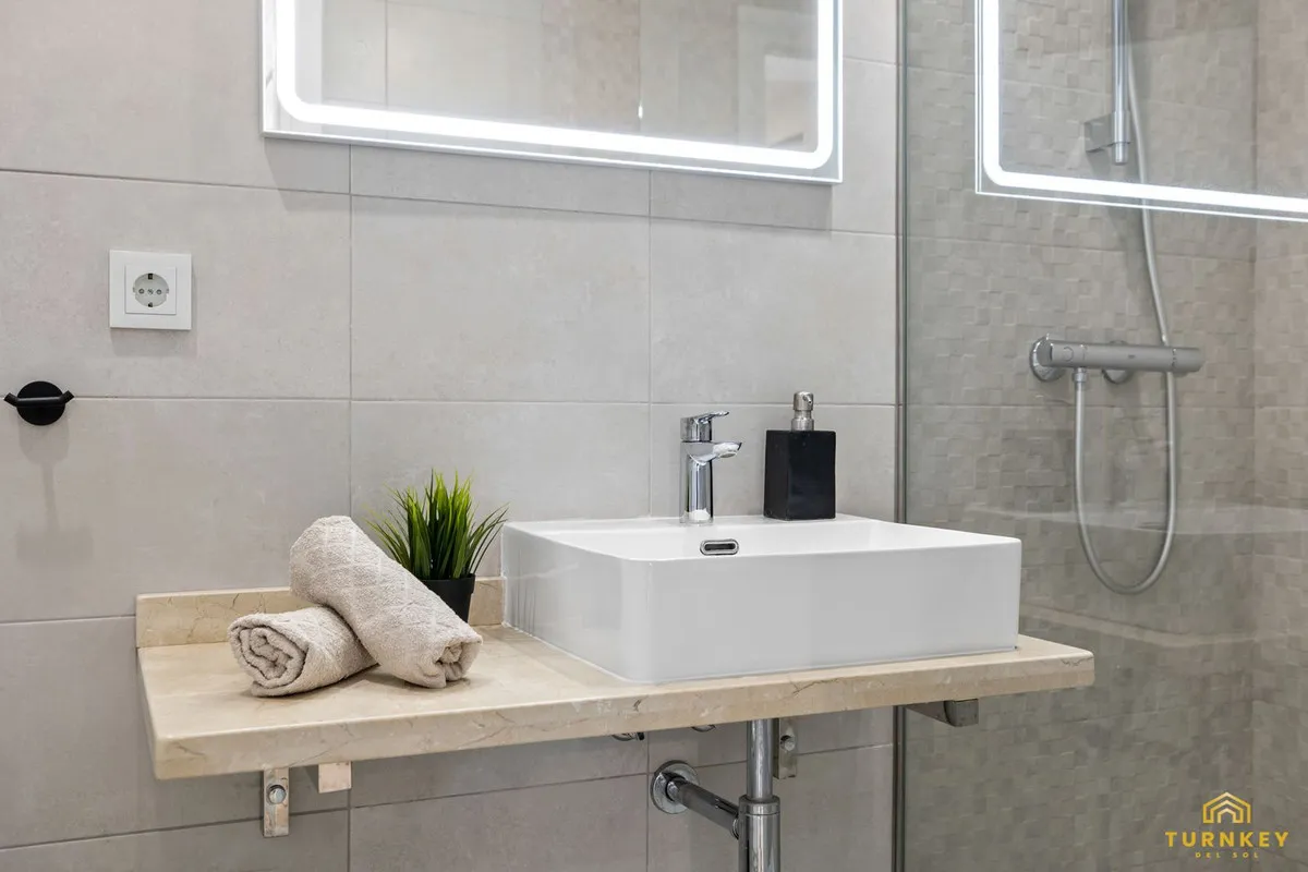 5deea48a-9621-4b56-a863-98f03eee280c