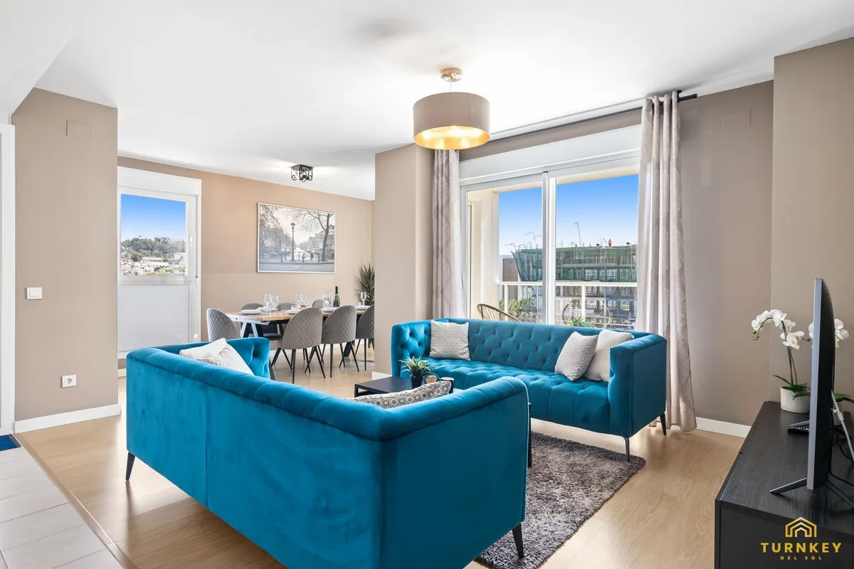 a4aeb7ab-d9b3-464d-8589-df7a73acbcad