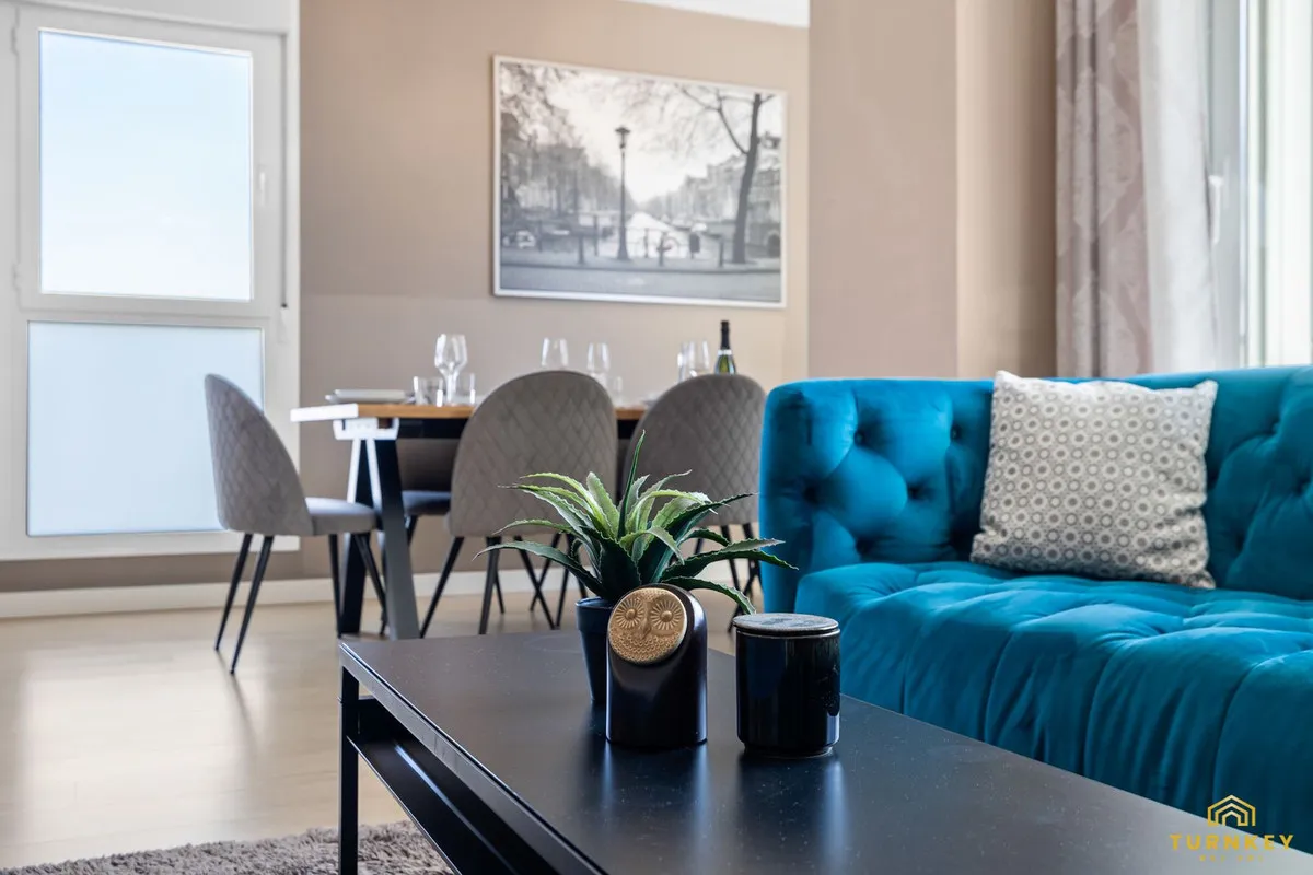 df4d30ac-470d-4ae3-8ee0-3157ddf8970e