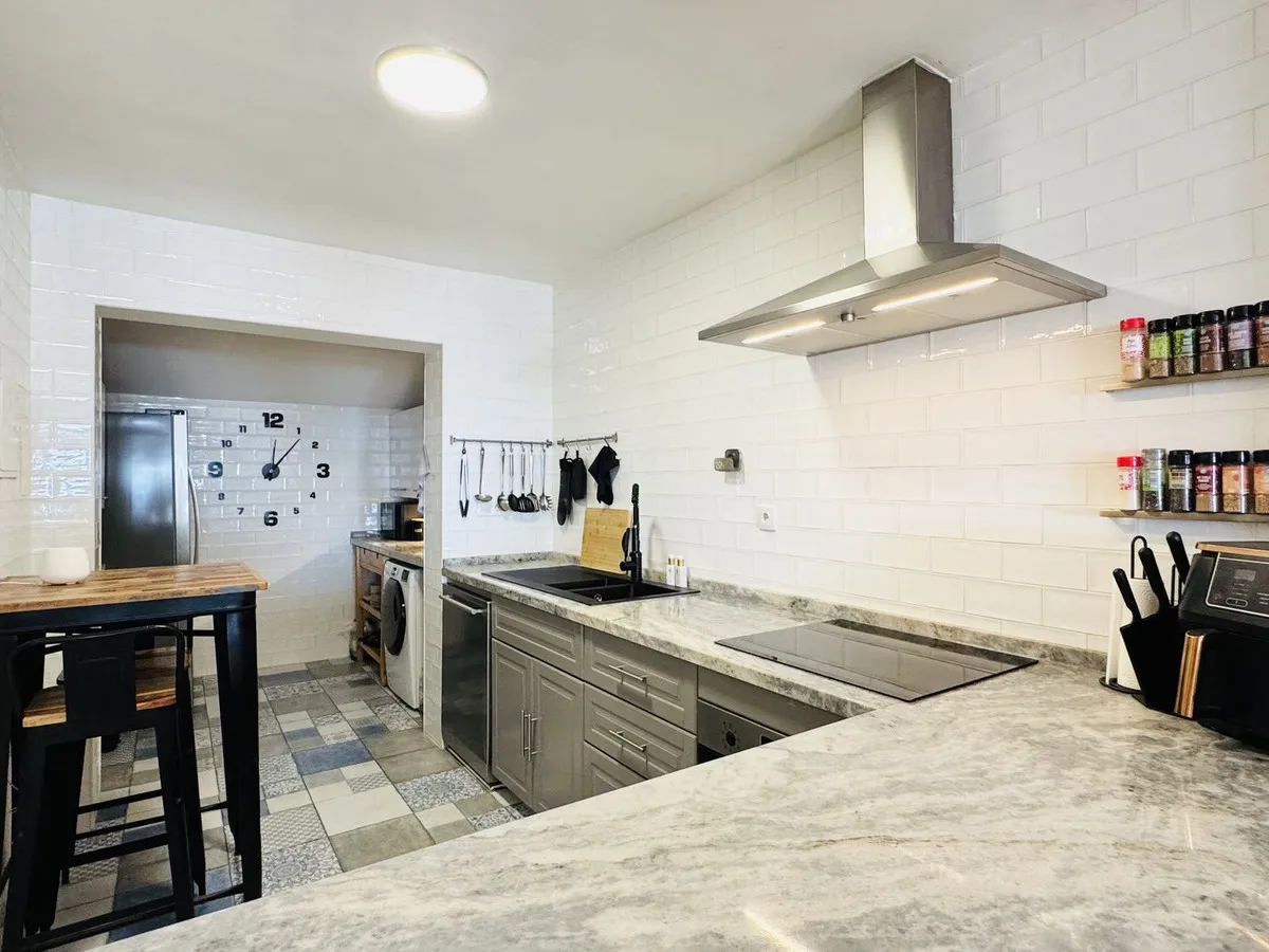 04632239-3e0d-492d-a85b-8b46846ae703