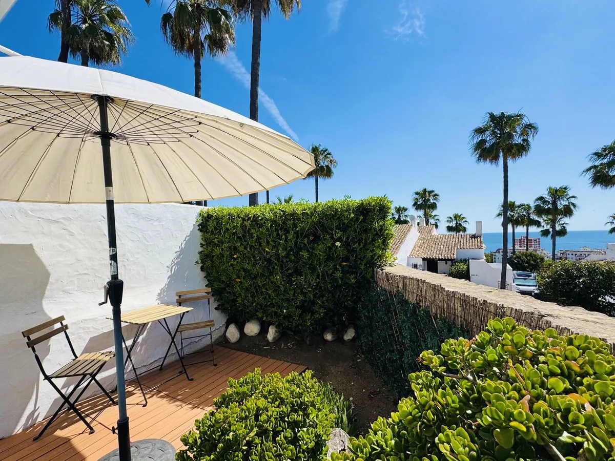 e5625d23-29d7-4b82-b114-560c6a777e31