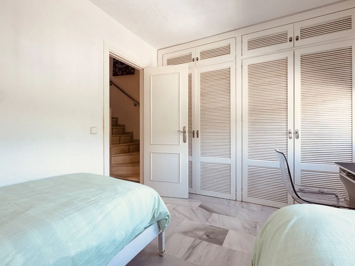 e911856e-4fc9-47e3-8bd5-caca82b42adf