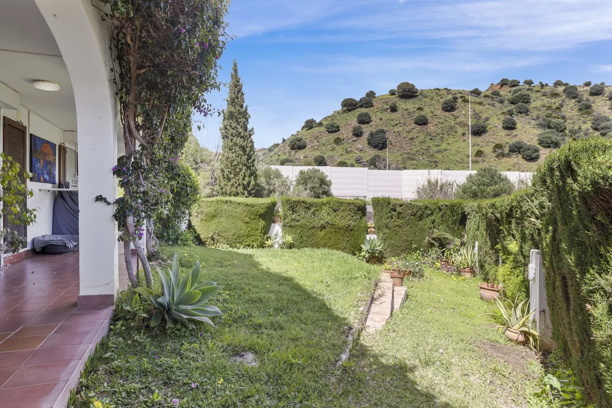 61217da8-34fa-4fef-ac72-74e15c587b43