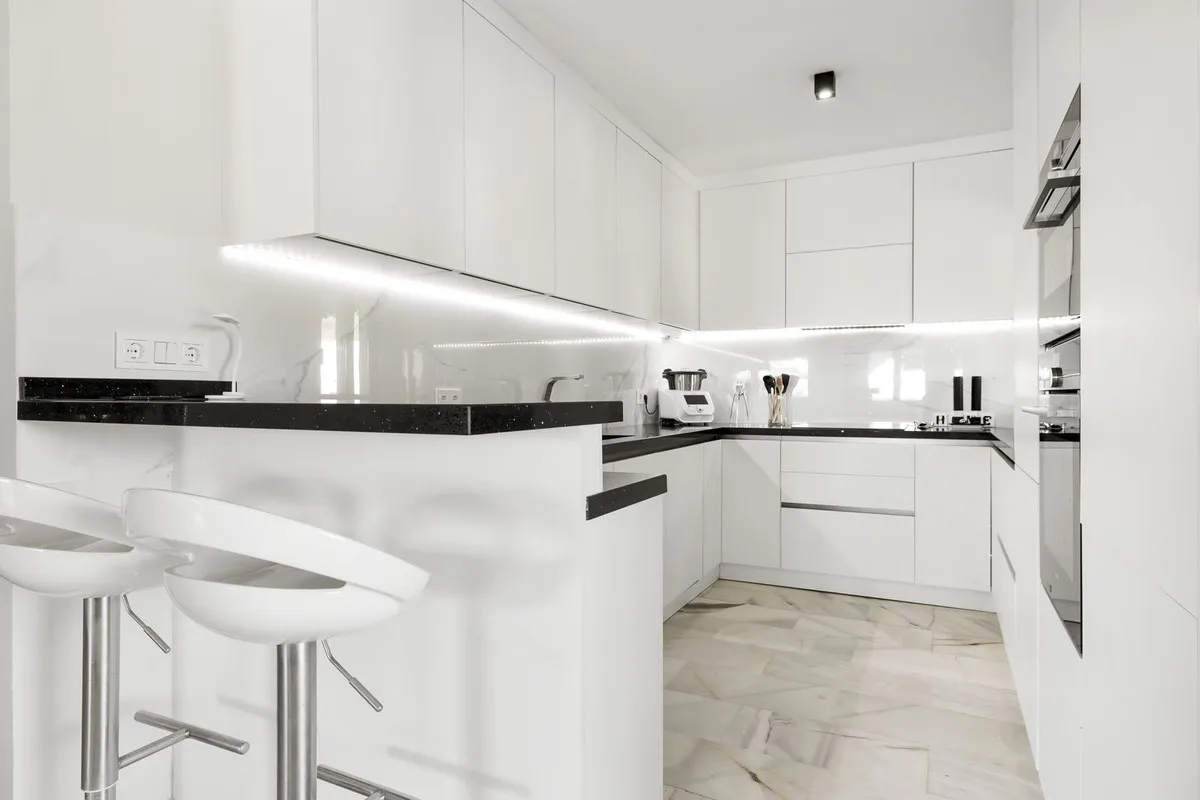 7c464ed4-02c0-495f-9663-ae33b483bca8