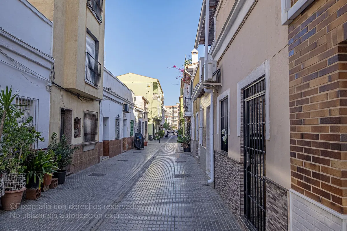 11895b20-d1e2-448d-866b-463c84c26be8