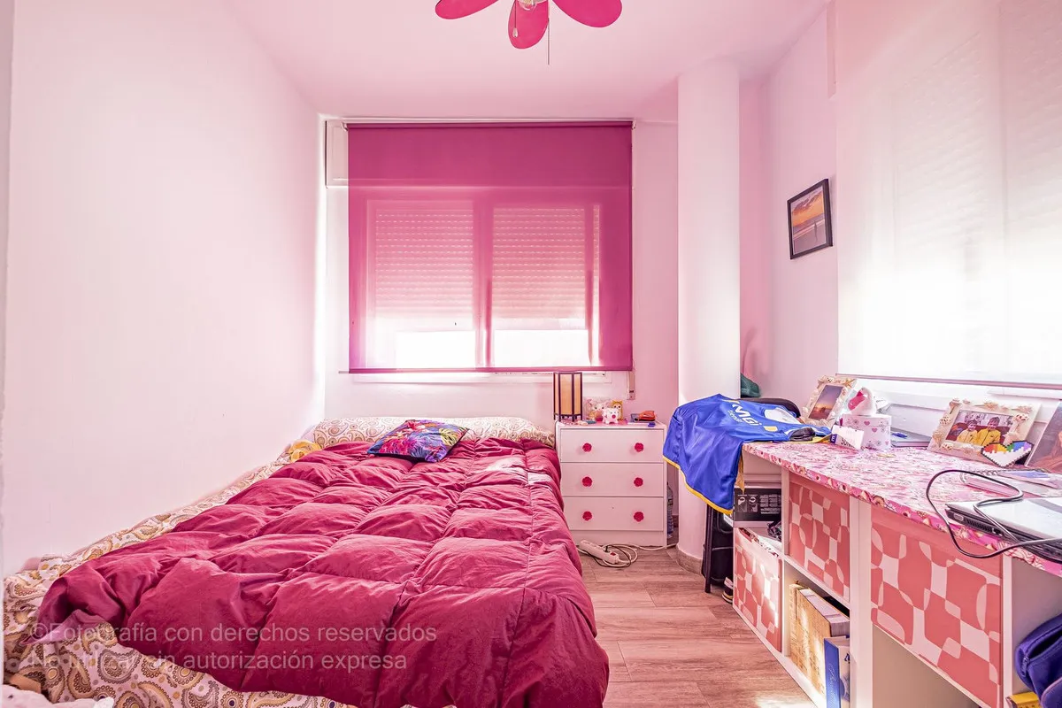 6559d0ac-de89-4c93-88b8-a1c9d6e9e9bb