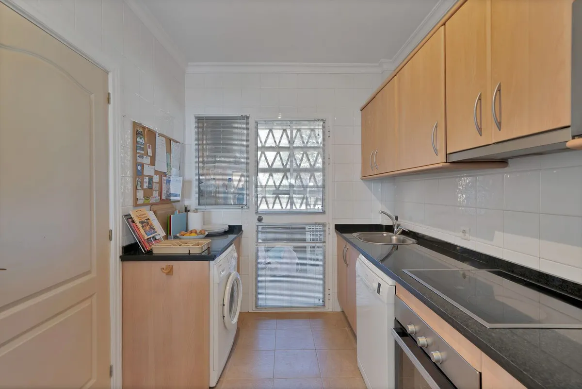 264e67b0-dcc7-4d21-a9ba-fe21635b3f10