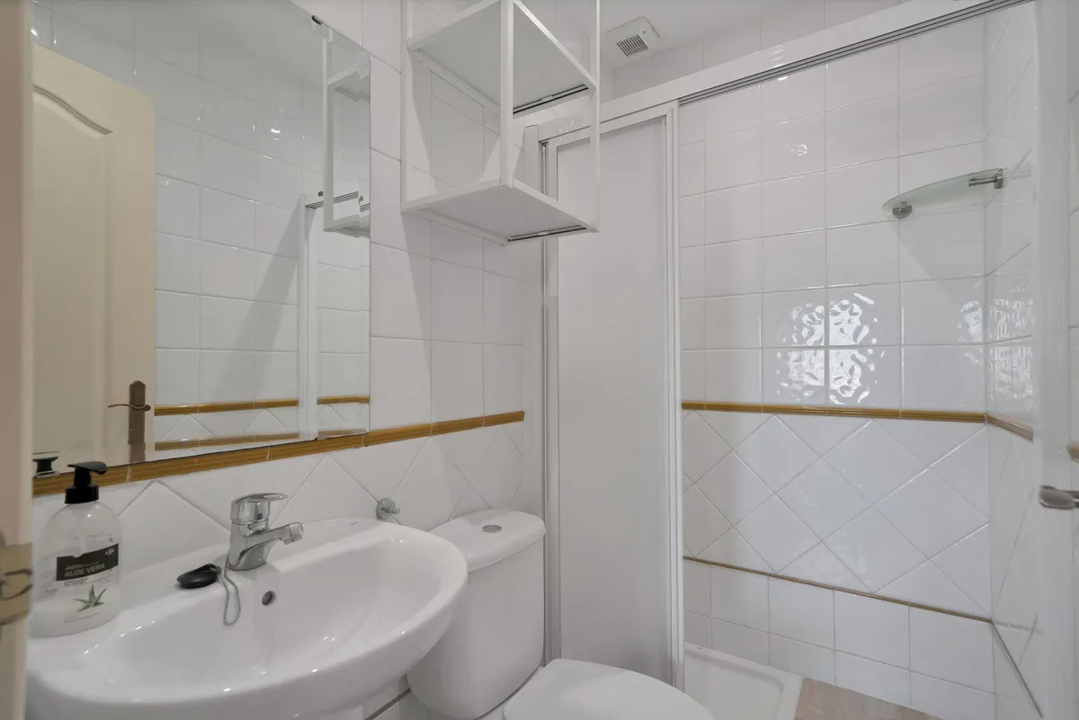 290e66a9-0fbb-4a1b-a781-cc50cbe4bd53