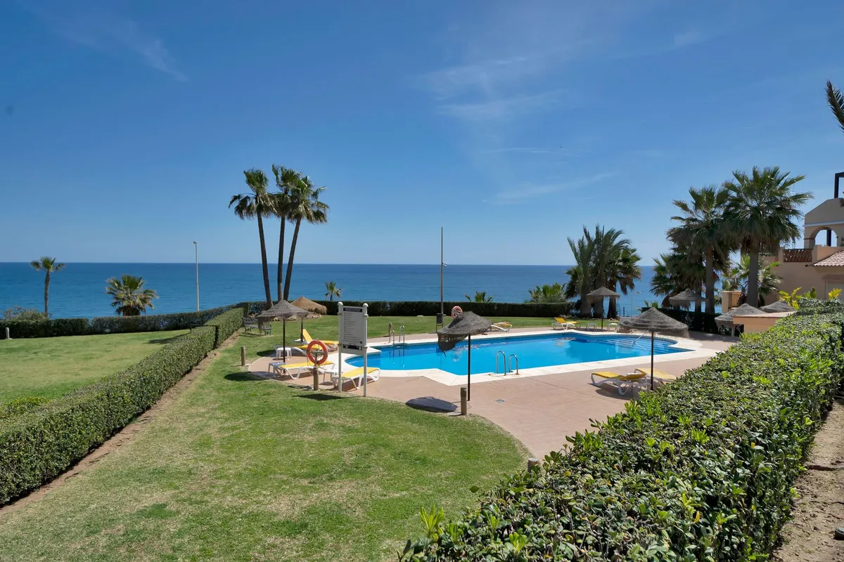 ba129b75-791c-4d2c-abac-6dfdc86c3366