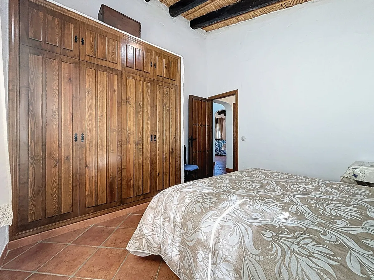 72557264-6278-4b4e-8c44-d4bae660a8e9