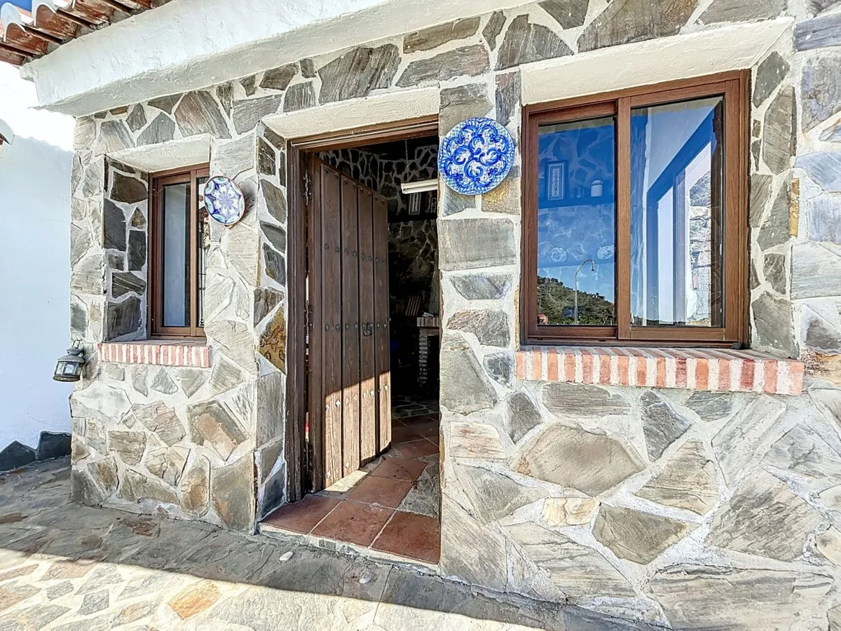 8989869a-b6ba-40fe-811a-ff8ee720c248