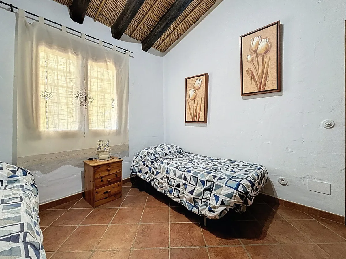 bcb21694-5031-4f13-83c1-9c38402f75ce