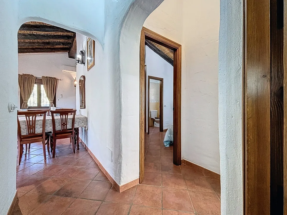 c940bd89-774b-4977-914c-fe1cb108ee21