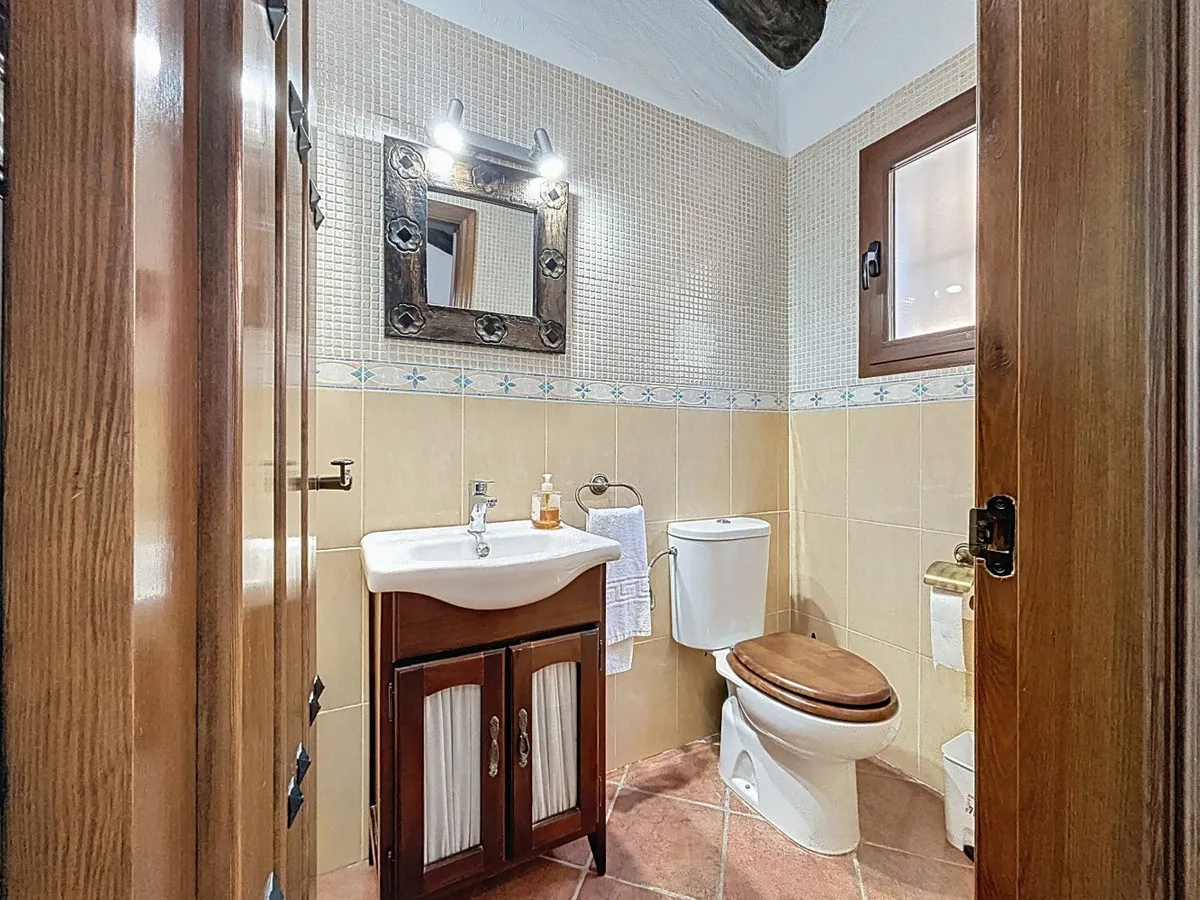 fea33cc4-5991-411e-a3a6-db094157a81f