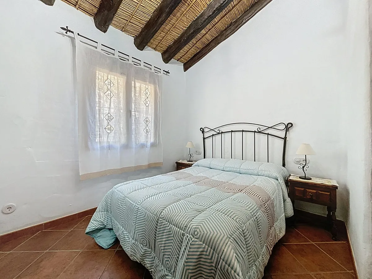 fec5d497-aa9b-4e4b-82f1-4bbbef0976cf