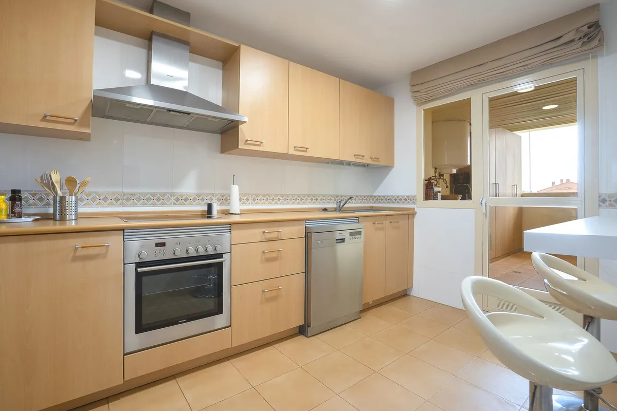 b308b42e-7338-4d4d-8c94-a7ea4e4969df