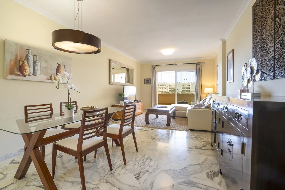 b98c94a9-806e-4dd5-b913-2abdb248bba9