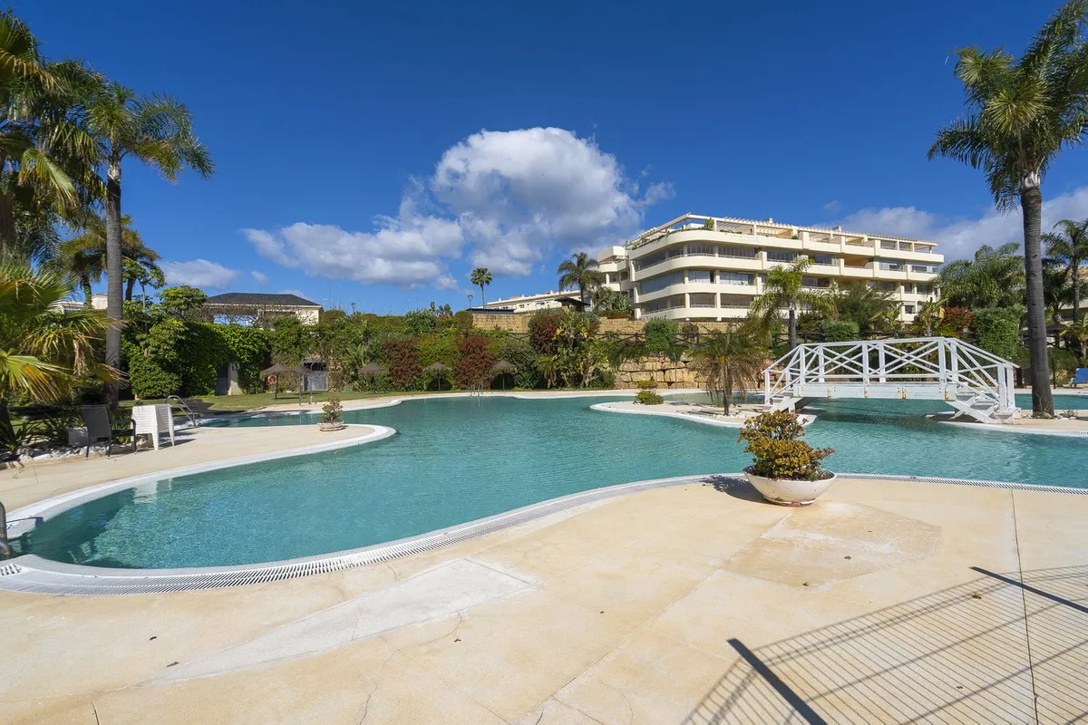 bf1e3d6a-ac96-4dd1-9de9-f1cdbf0501f9