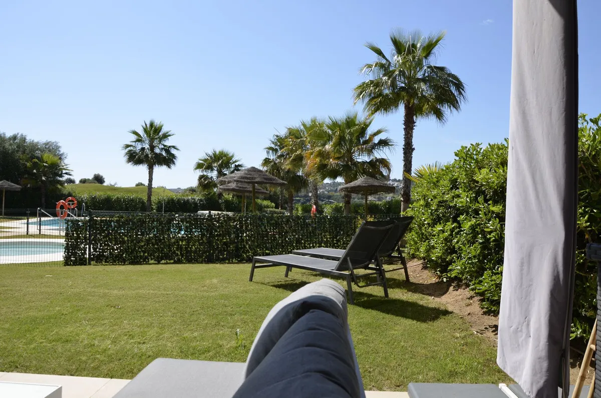 33521e95-aac0-424e-b8fa-97e401d735db