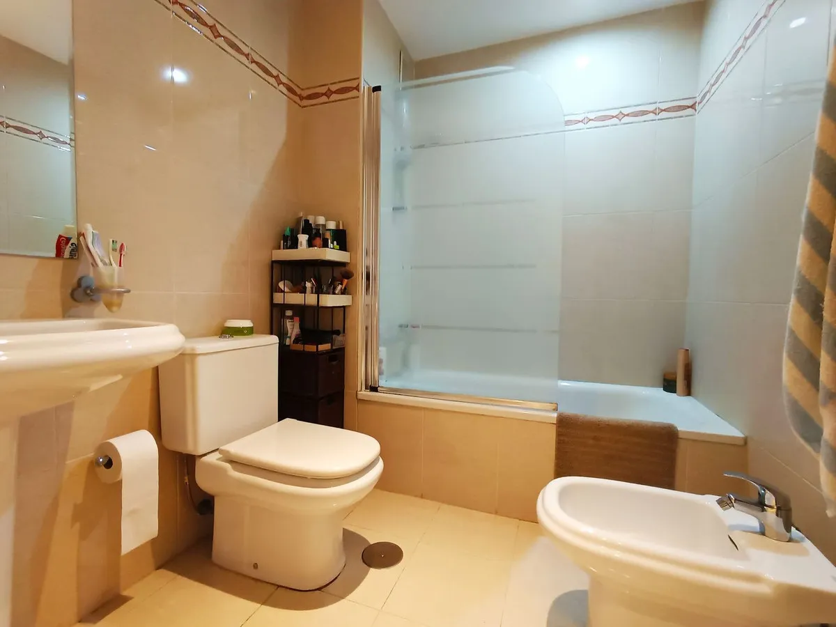 1e0aeb96-01f2-4175-b431-39dac180e8c6