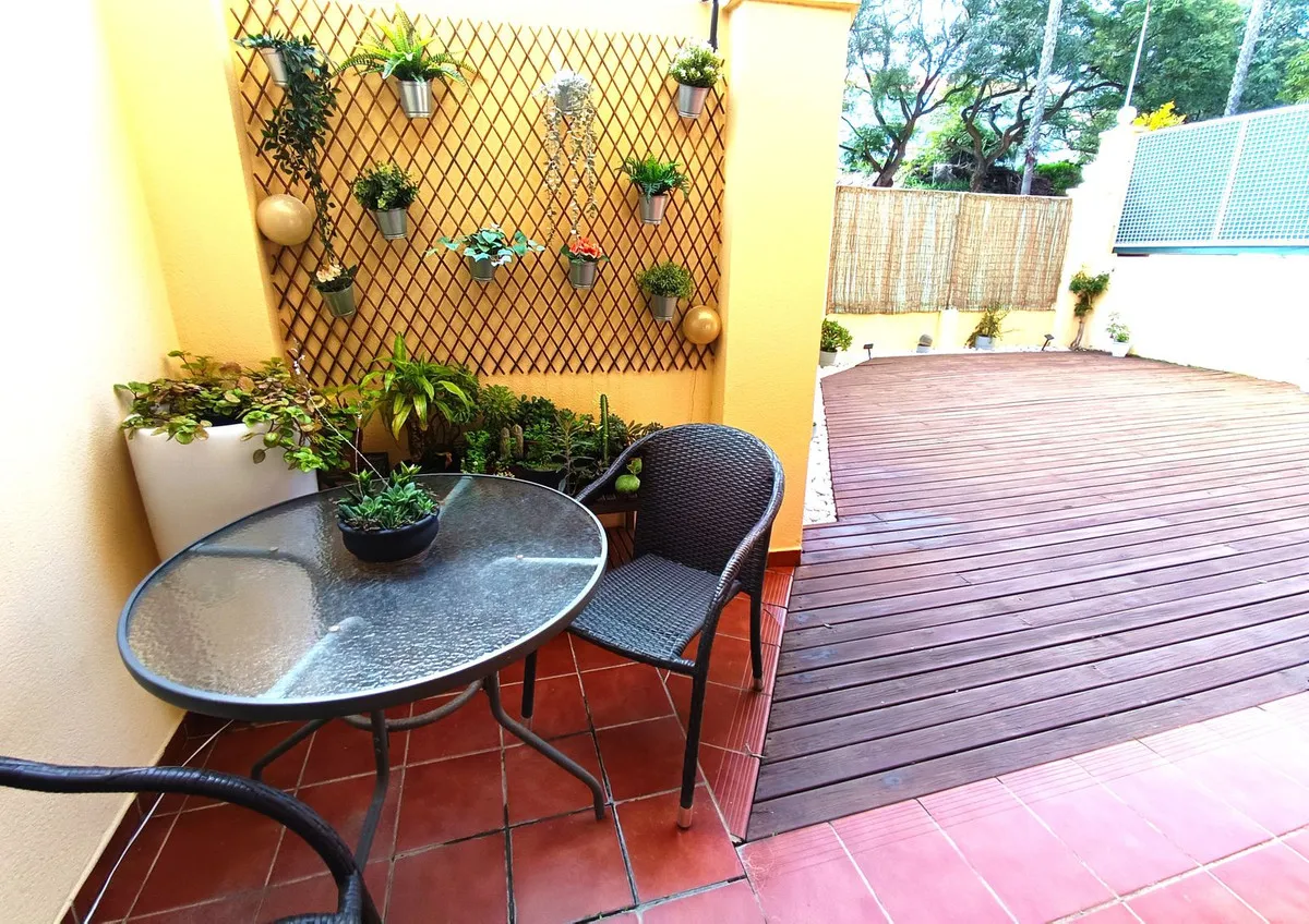 da917ba7-2b96-4c7c-b336-e6ae4d854576