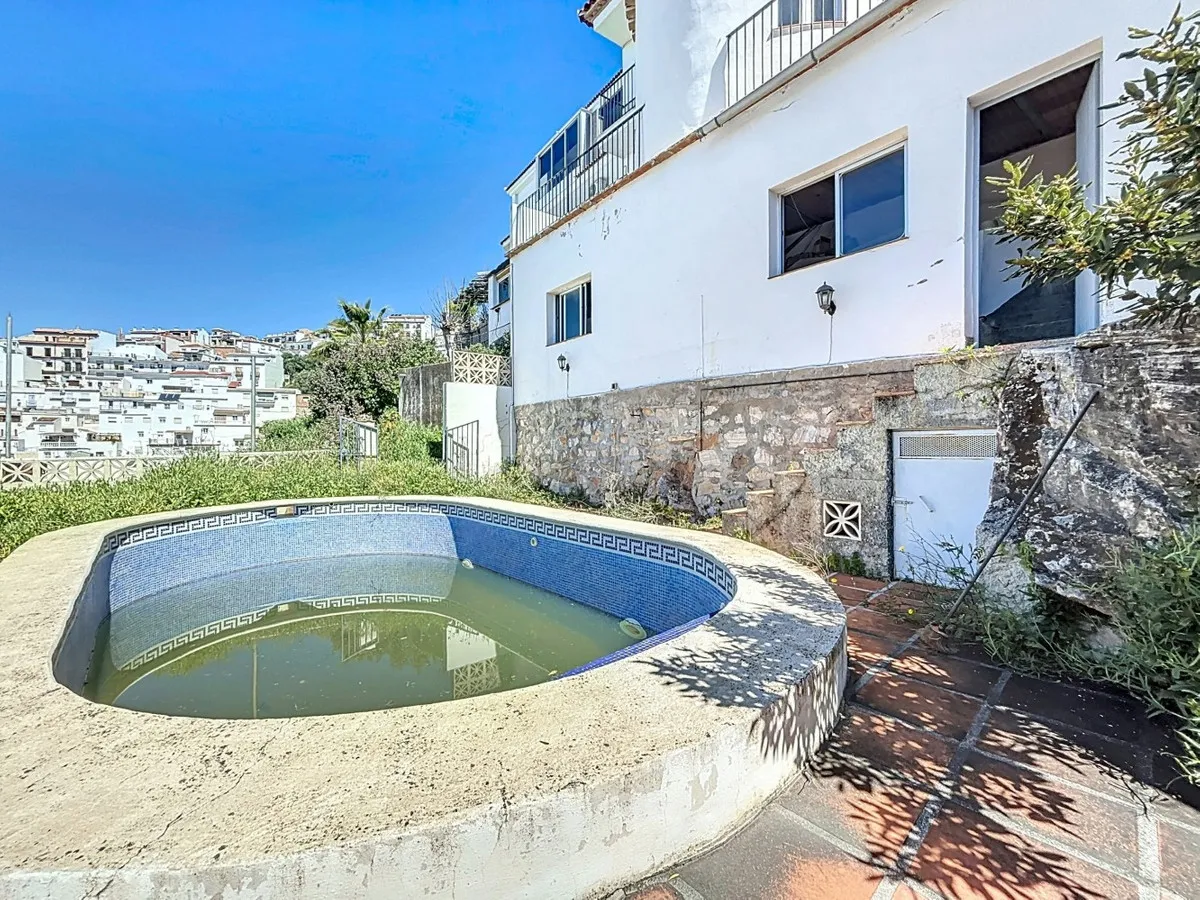 07960252-6812-4130-829d-32c027000bee