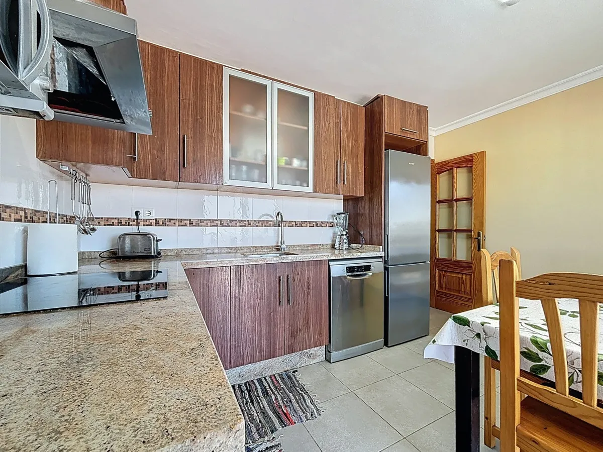 4a4da36c-9a94-46ca-ac88-9fded5497426