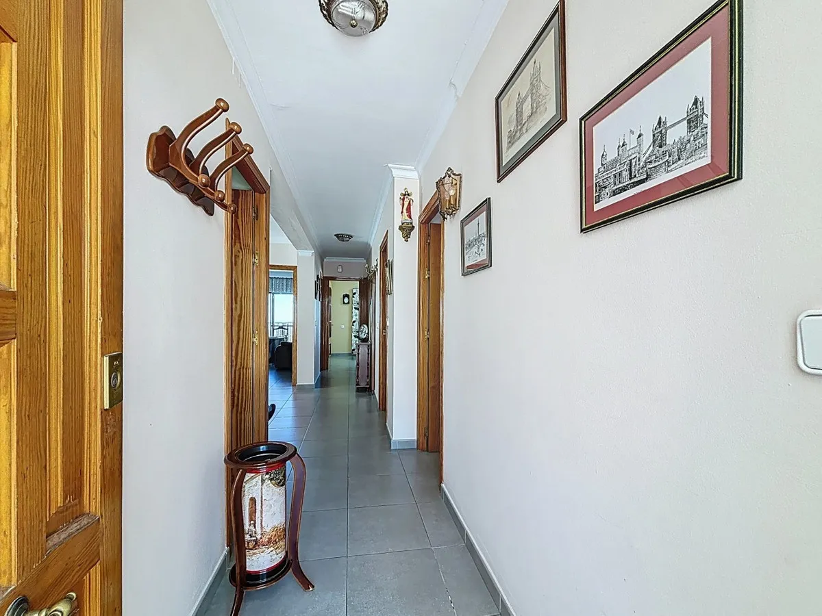 4b264c5b-3797-4c3c-bed4-46603e5ed2af