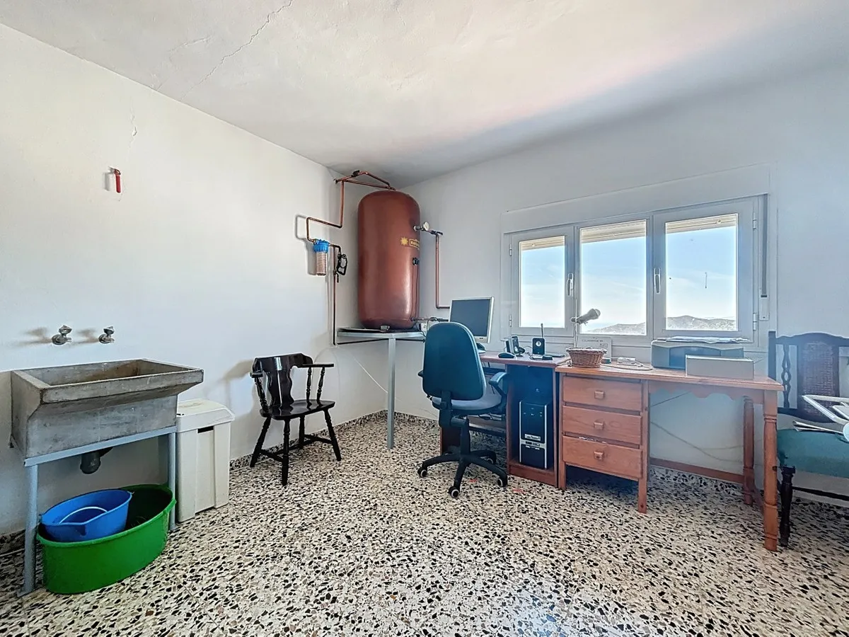 baf4209e-9635-4fdf-81d0-124691a312c4