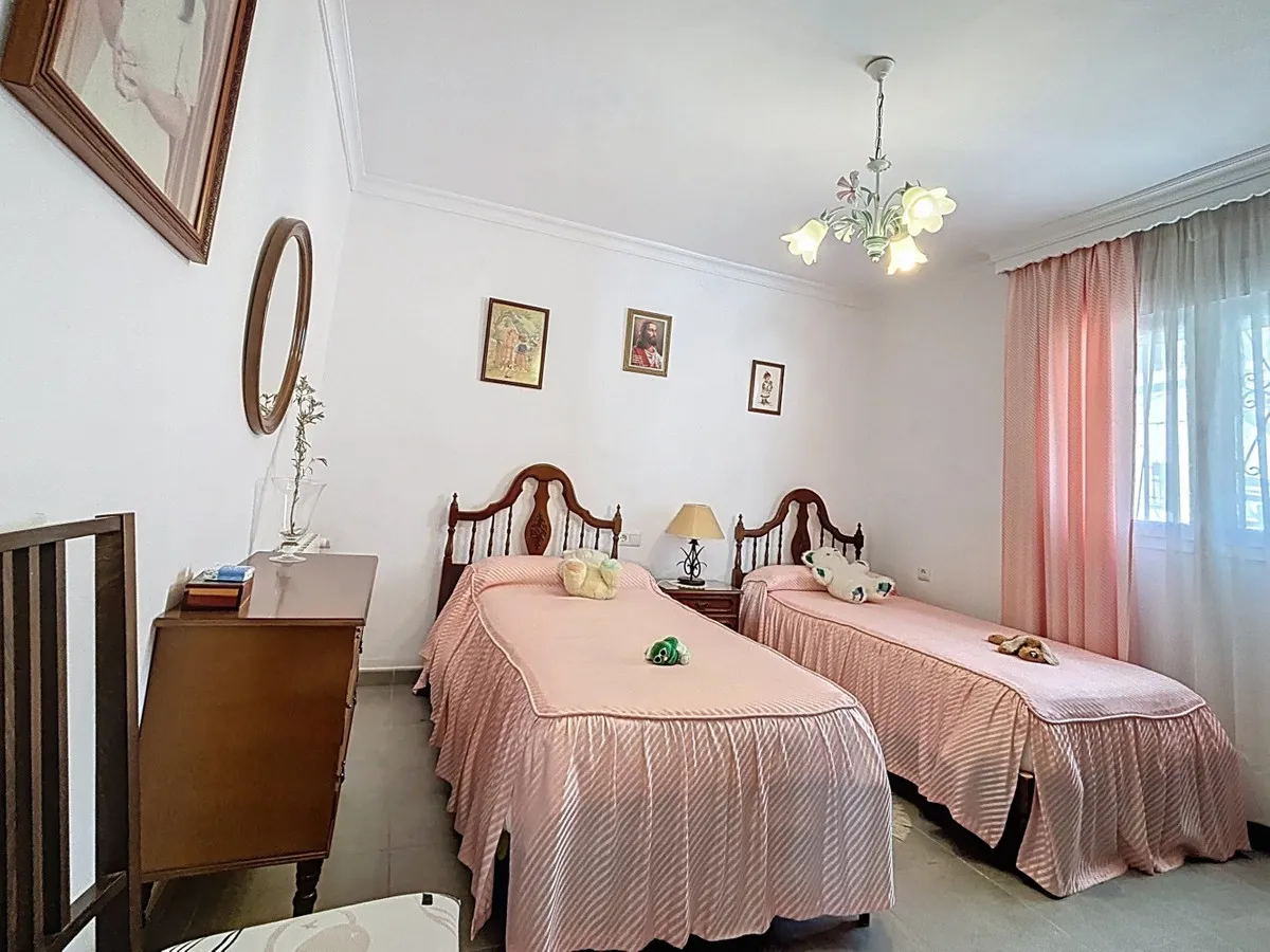 c1fc1057-e42d-4025-8f95-658869343c65