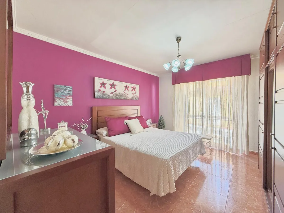 1557b4c5-43c4-42f0-adc4-f61635d0e2a2