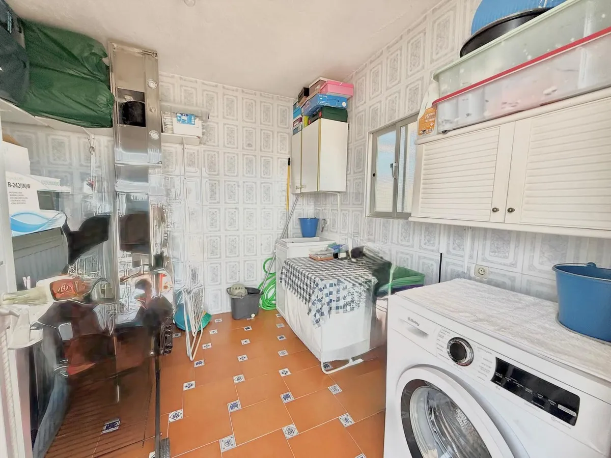 6e899f58-7d53-4bbb-99df-0ee01281bdc5