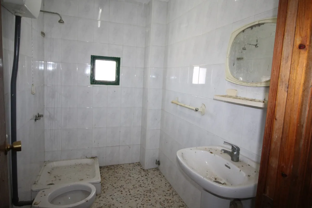 c4eccd81-9d3c-4ffd-a8d1-97d43885c6f8