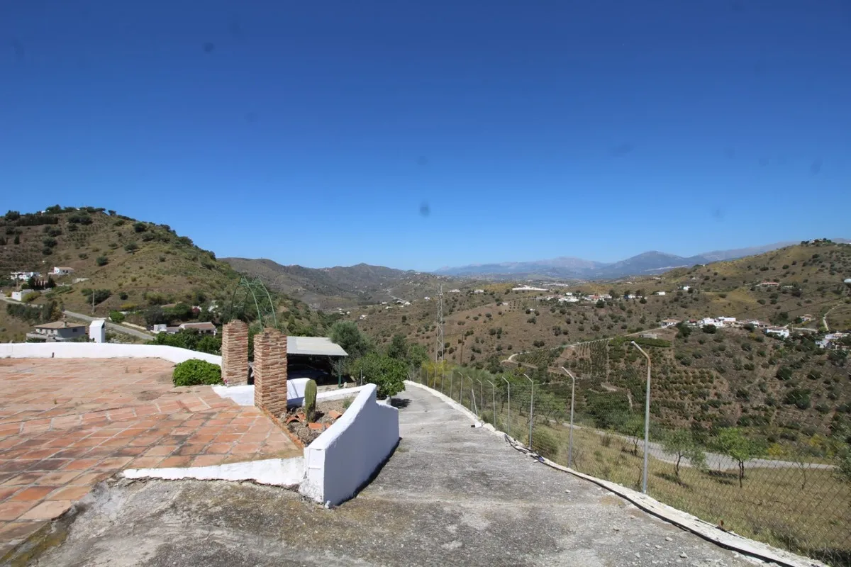 ebde22d7-e5c5-4647-857f-044ed35c8967