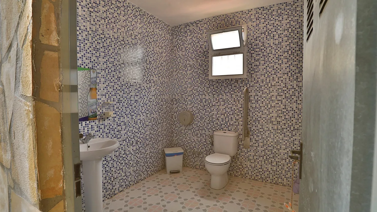 9fd4a3cc-ad6b-43a7-a266-bbc081155b6b