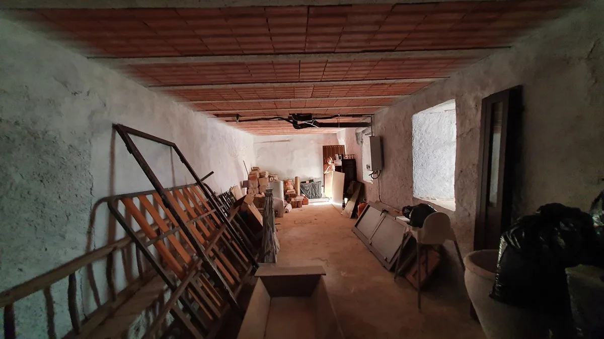 4ef84625-4671-486c-b34c-26efa34b21b6