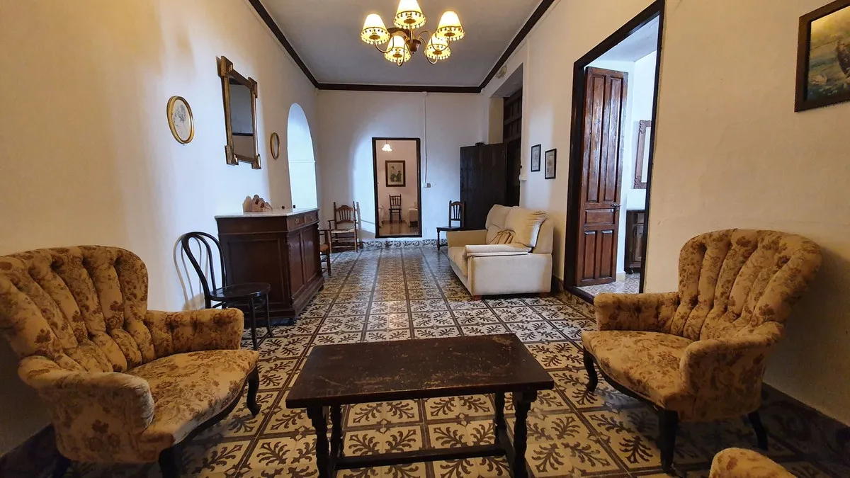 765fd18e-20ce-40dc-8086-2dc7c8ffbded