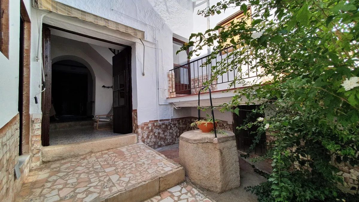 9bc79480-f422-4cd8-9f05-4dab0e9d614f