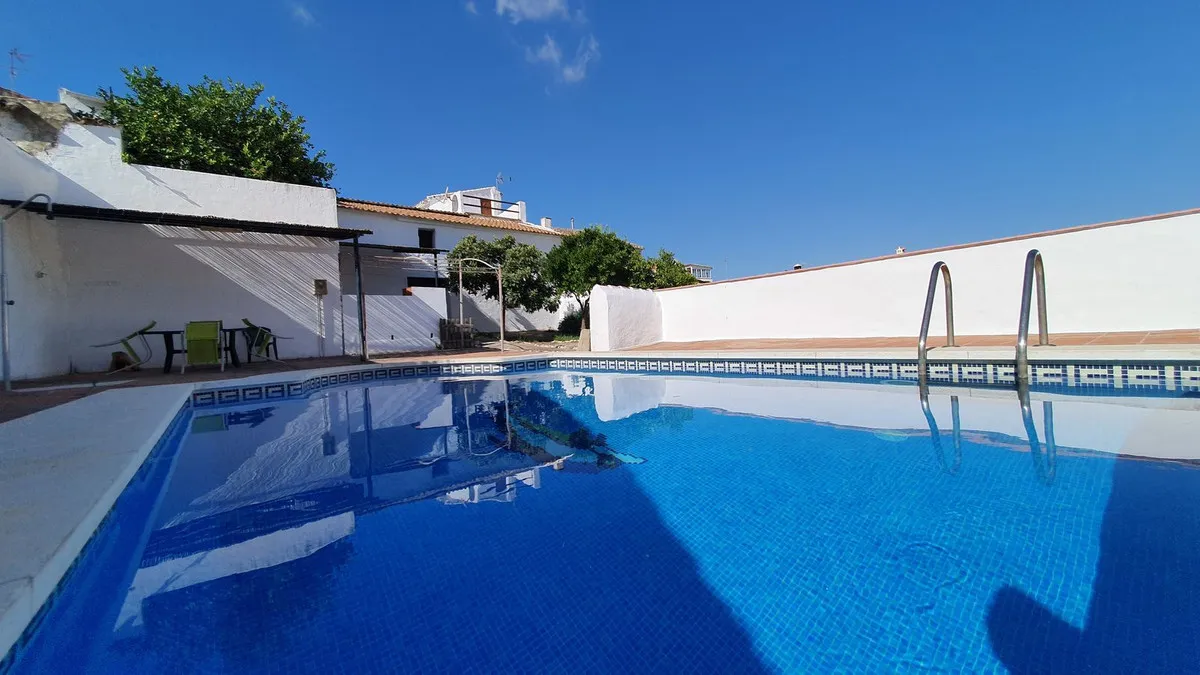 b1f0a7c3-303e-4e1b-b662-d3ec70deda0a