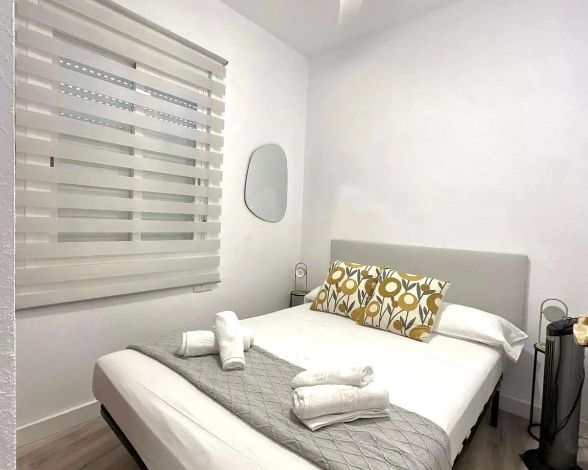 7bccf120-d0bc-4d6e-a3c5-d4de019b7165