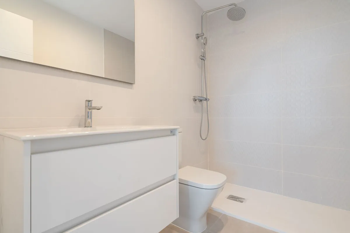 c59e3a8c-aa7d-49d7-a2af-9ae0d737a856