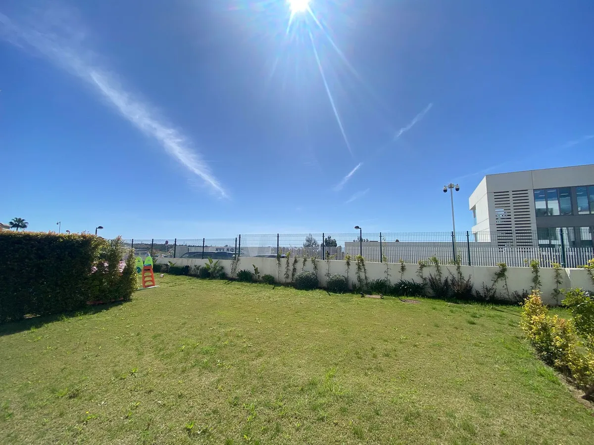 da3a2864-c2f4-466e-a987-ede5c4a0f84b