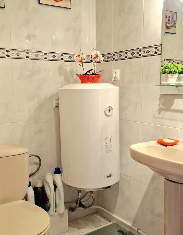 8084346f-1637-4051-a453-326ebcebe9a1