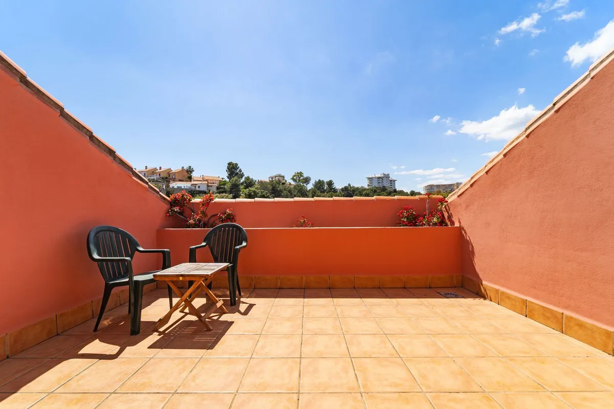 428f3c3f-5cd1-4713-a0c2-dae7bf3c59c2