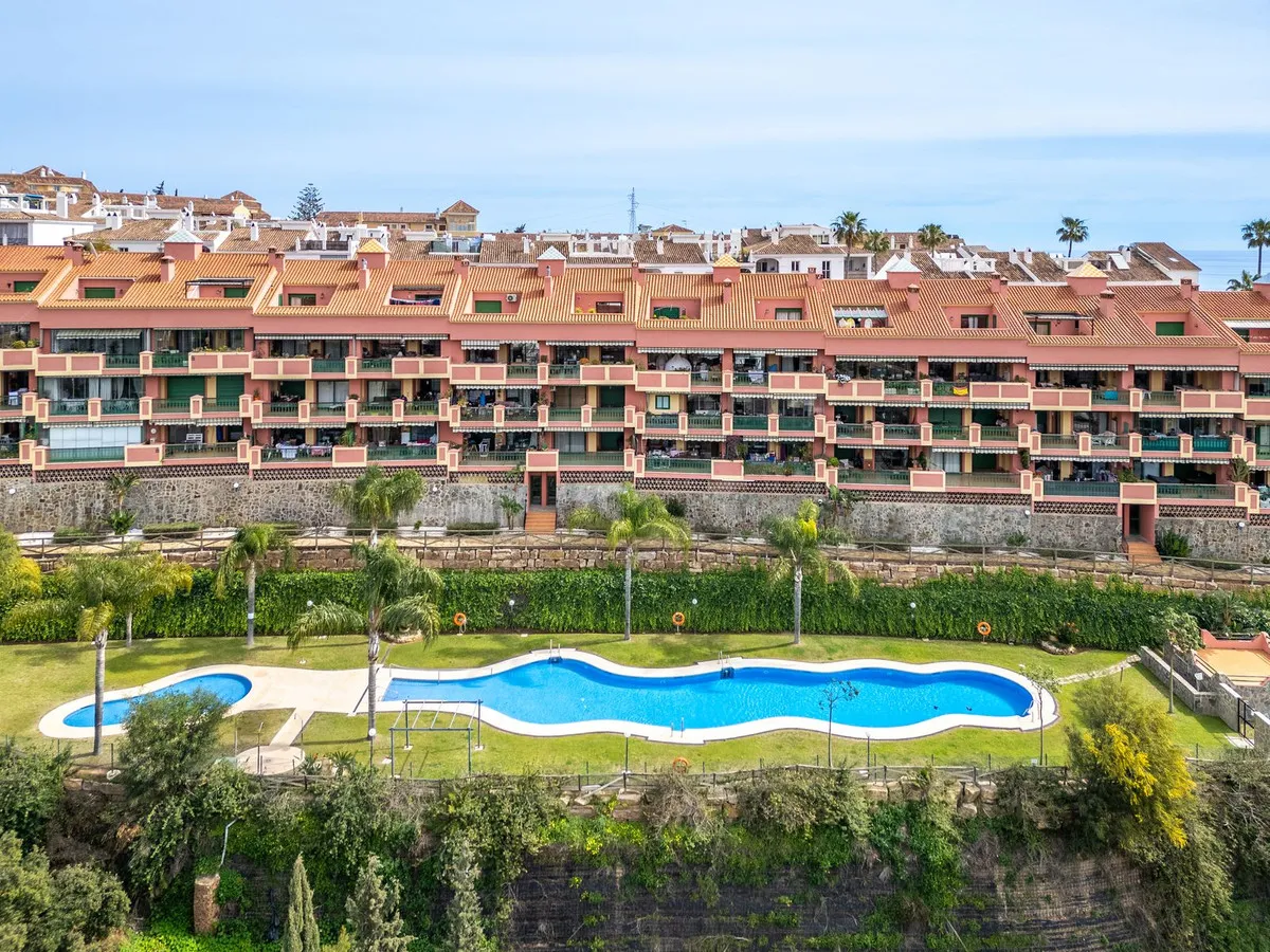 61fdf7b8-86a8-4822-8bf9-19efd07594fa