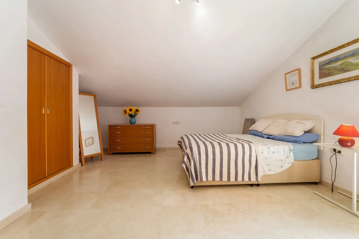 9bd9b02e-2fcc-45d2-b5db-c52fad82907a