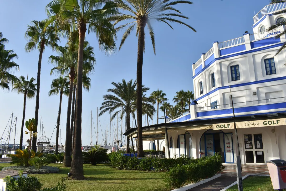 5f5d331f-0116-4d64-9326-dbb9dbcfca34