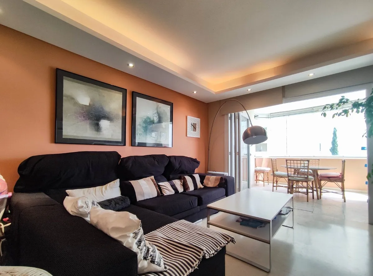 eb471dc4-b338-4b53-82f4-c147957989ae