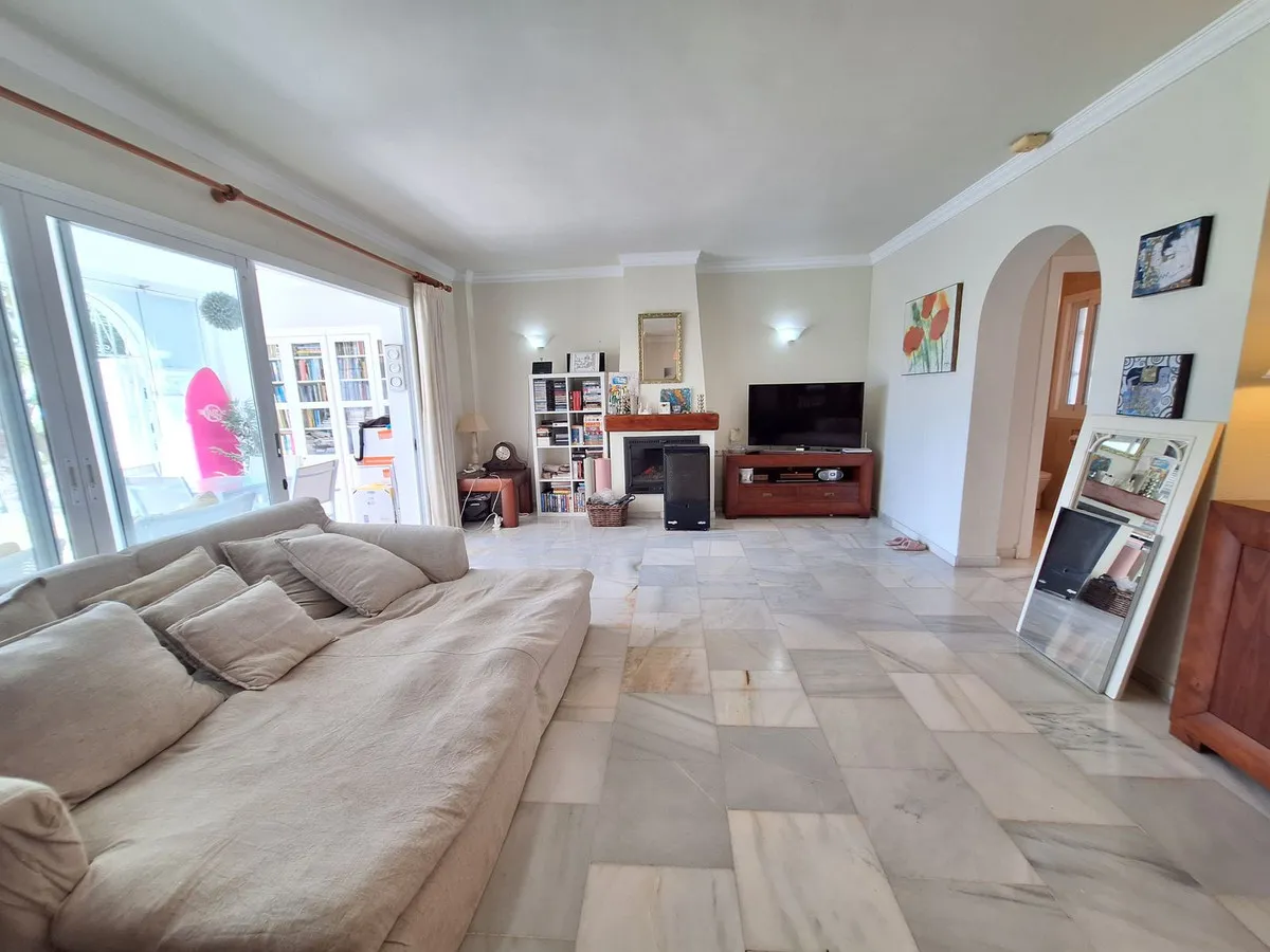 267d89f8-7f40-4bdf-9cd6-295ddfbfc803