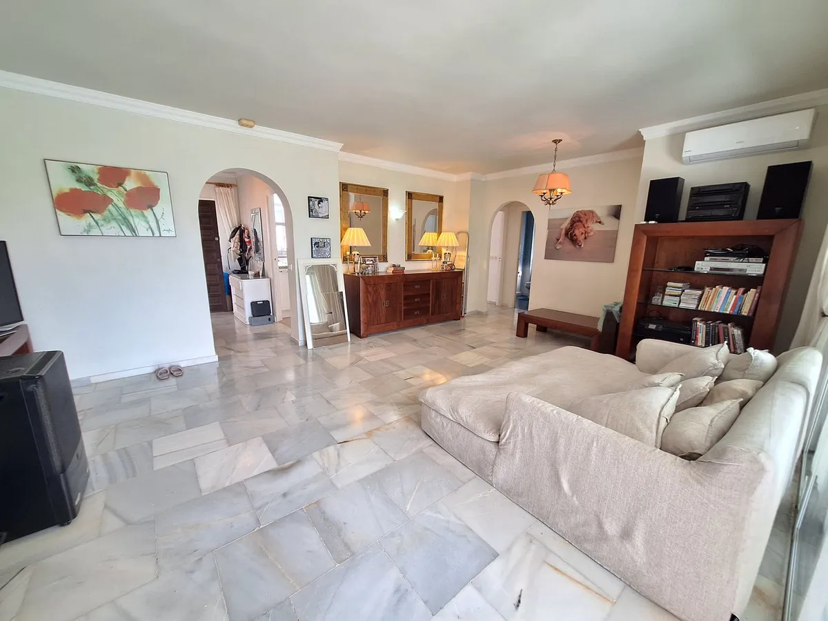 56634277-3e07-4845-a784-cb2159f28f7a